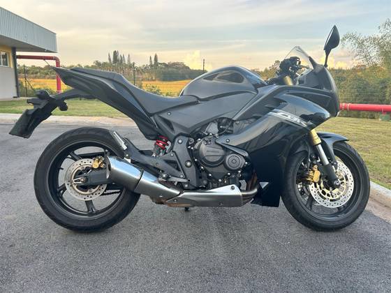 HONDA CBR 600F 